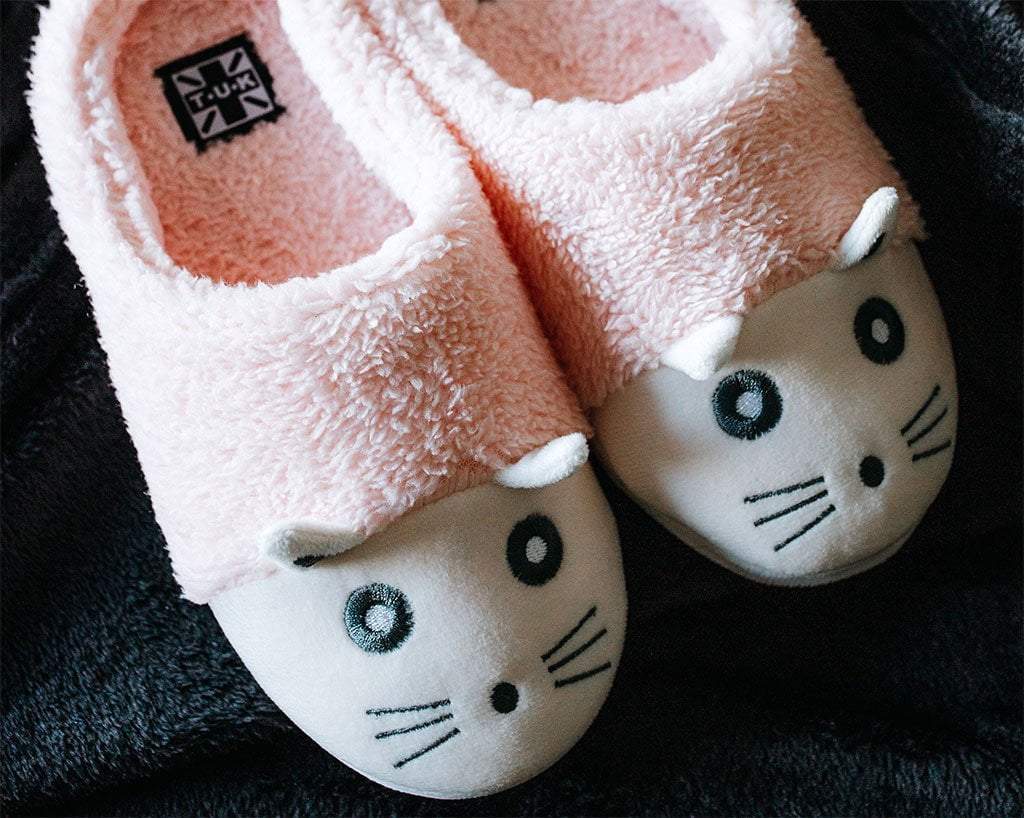 NEW WOB HELLO KITTY HOUSE SHOES PINK/WHITE Plush SLIPPERS Size S 13-1
