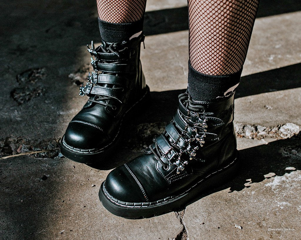 Black Skull Anarchic Boot