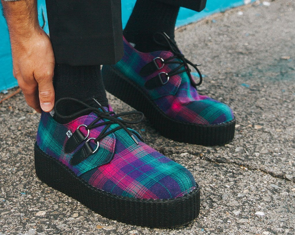 Magenta Plaid D-Ring Viva Creeper